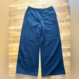 Victoria's Secret Black Wide Leg Lounge Pants - Large
